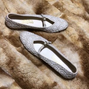 Salvatore Ferragamo Audrey Cream Lace Ballet Flats